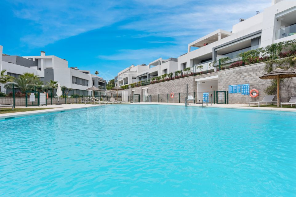 Stylish Two Bed Penthouse for Sale in Gated Vanian Green Village, Selwo
