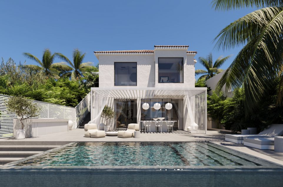 Exceptional 5 bedroom villa with beautiful views for sale in Nueva Andalucia, Marbella