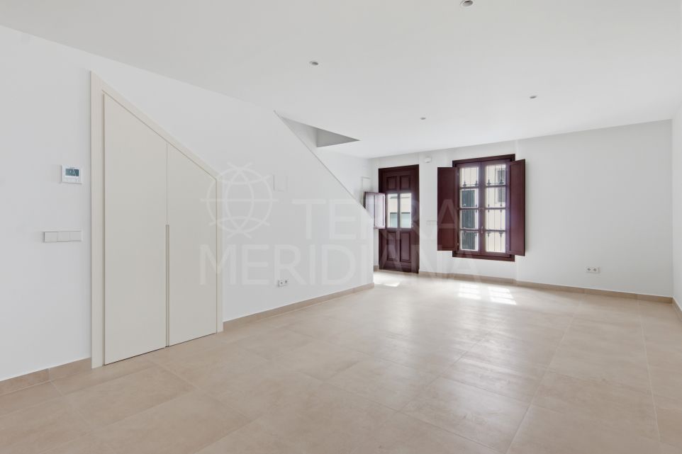 New Andalusian 2-Bedroom Townhouse with Rooftop Terrace for Sale in Estepona Old Town