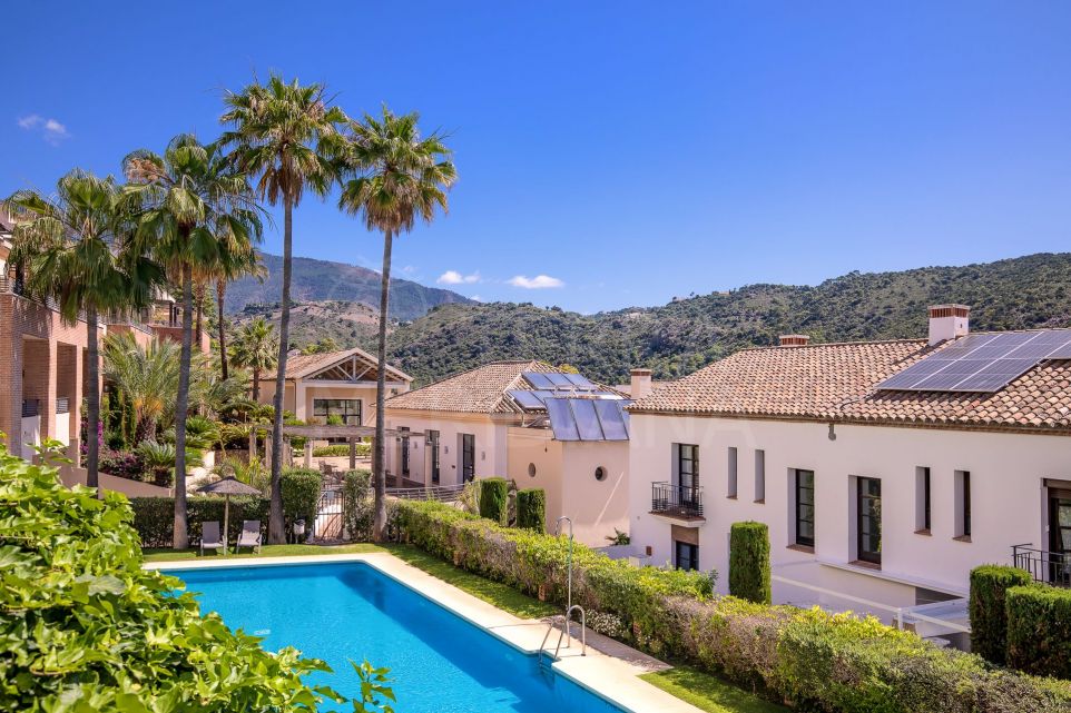 Stunning Townhouse For Sale in El Casar, Benahavis with Breathtaking Mountain Views