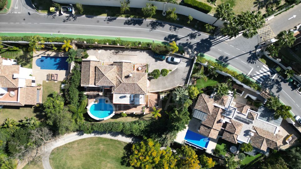Lujosa villa de 5 dormitorios en venta con vistas al campo de golf La Quinta