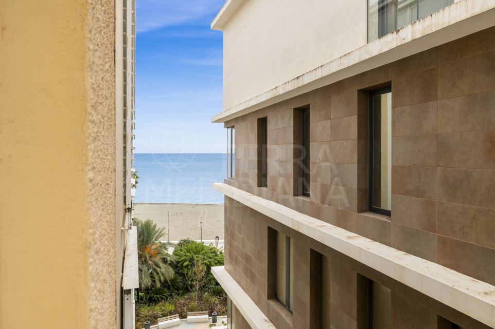 Красиво отремонтированная квартира с 2 спальнями в самом сердце Старого города Эстепоны