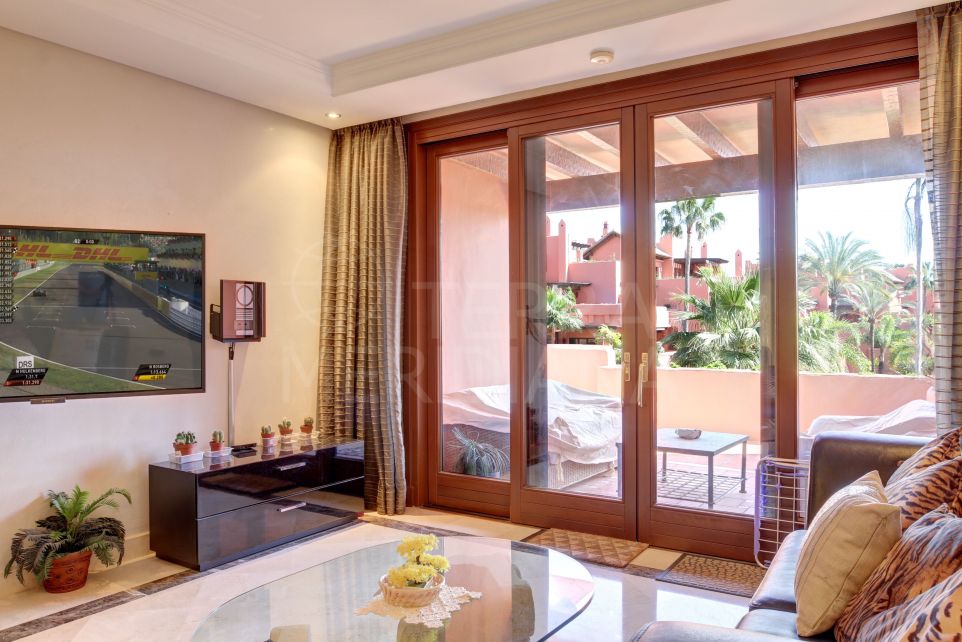 Luxury beachside apartment for sale with terraces, Torre Bermeja, Estepona