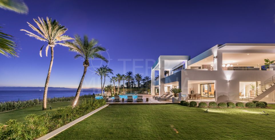 Luxury contemporary beachfront villa for sale in El Paraiso, New Golden Mile, Estepona