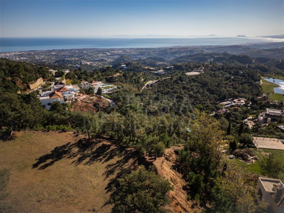 Terrain avec vue sur mer incluant projet, la Zagaleta, Benahavís