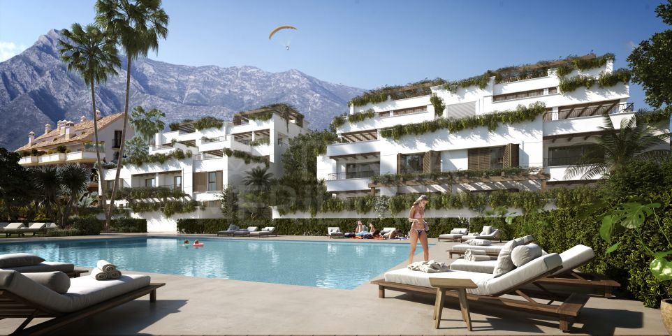 Apartamento en planta baja en venta en las Lomas del Rey, Milla de Oro de Marbella
