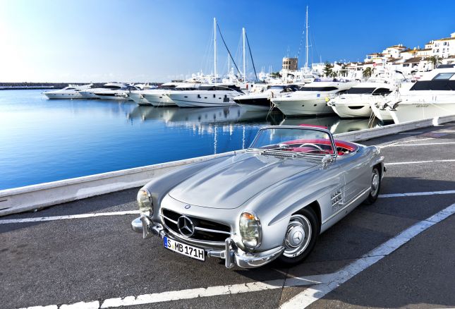 Puerto Jose Banus marina in Marbella, Spain, White expensiv…