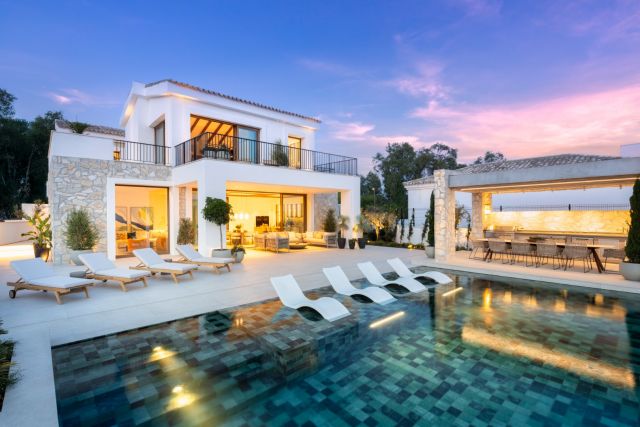 Spanish Corner 16, Luxurious villa situated in La Quinta, Benahavís