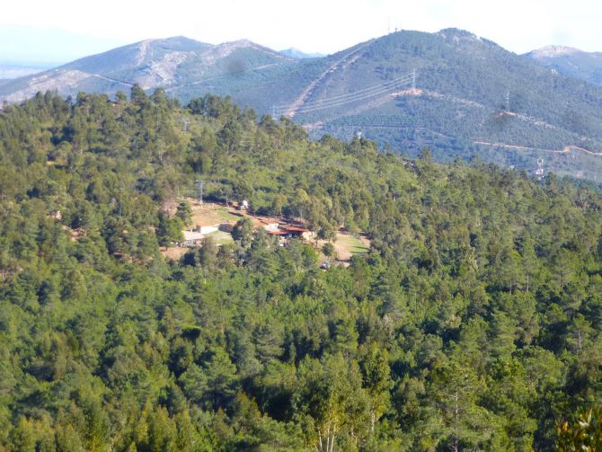 Имение на продажу в Caceres