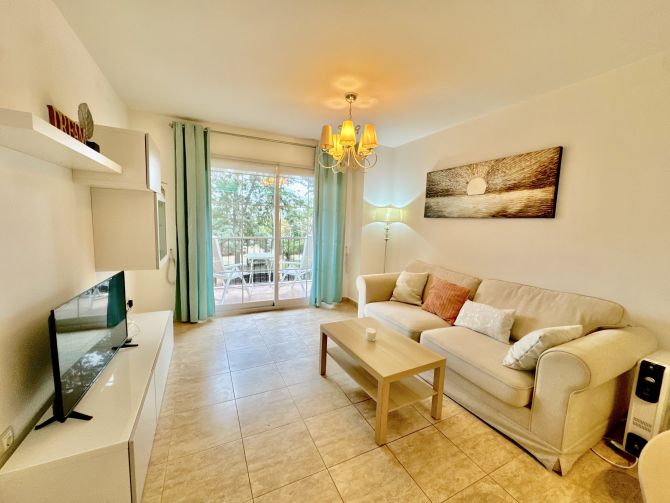 Apartment for sale in Estepona with park views