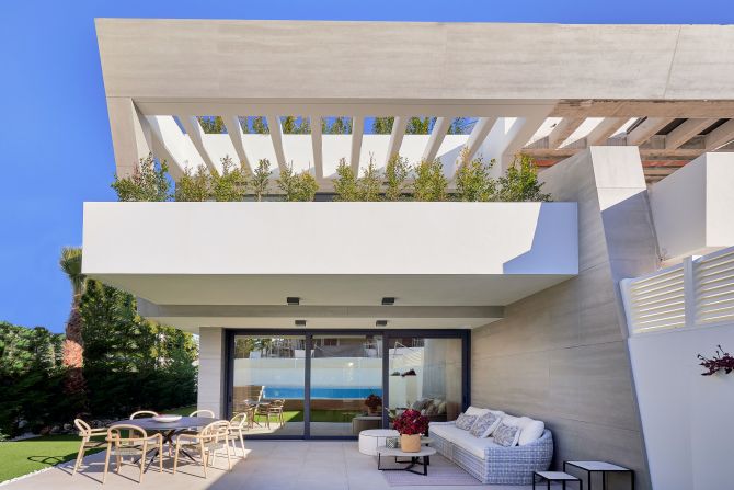 New development of spacious semi detached villas in Puerto Banus, Marbella