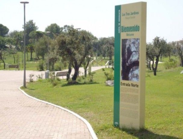 Parque y zona de ocio en San Pedro Alcántara