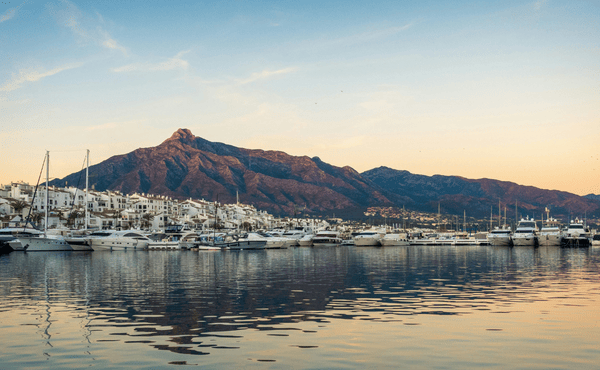Moving to Marbella From the UK: A Practical Guide 1 B98Le8~d7MgEC26pyoQF7obPnpYEjc0yHLdX2Y0fDgm7~Xd mz~M6kkAIzIqWmipsEsgMPyDq6fJalWzo5ancWwGKH86weGpsyRXEaTU0YMUmGIZpcT4Yvh28 yK5Q