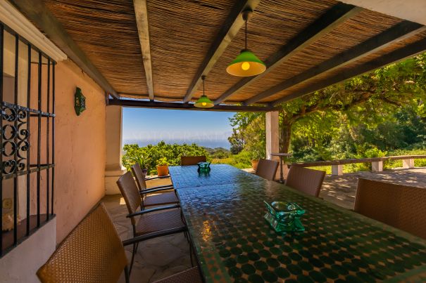 Country house in the Estrecho Natural Park