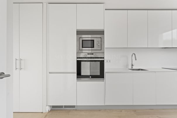 Luxury Semi-Detached House in La Finca, Sotogrande