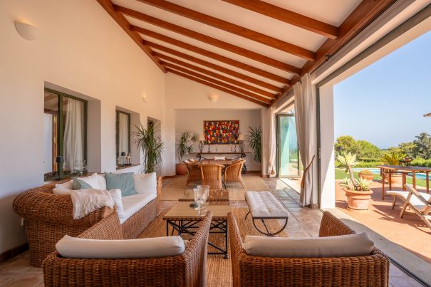 Villa andaluza con espectaculares vistas al mar en Sotogrande Alto