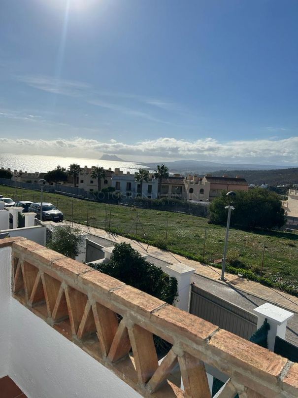 Property with sea views in Punta Chullera, Manilva.