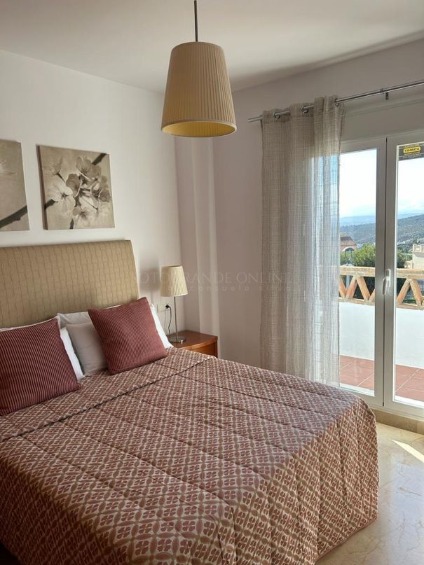 Property with sea views in Punta Chullera, Manilva.