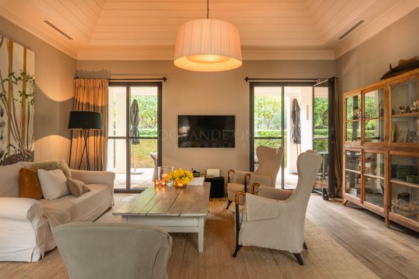 Magnífica vivienda en las colinas de Sotogrande en una urbanización muy tranquila.