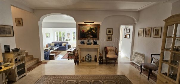 Sotogrande alto, Bonita villa orientada al Sur