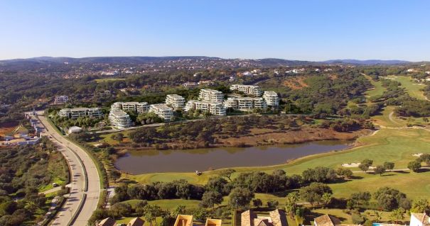 Apartamento en planta baja. Village Verde Sotogrande. Una comunidad como ninguna otra.