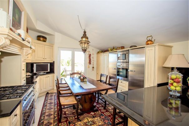 Spektakuläre Lage dieses Penthouse mit drei Schlafzimmern.