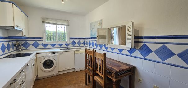 Beautiful villa for sale in Alcaidesa