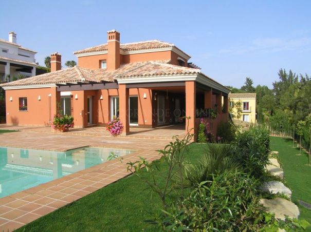 Sotogrande Alto, schöne Villa mit tollem Blick