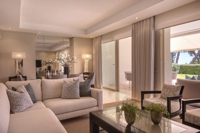 Estuco Interiors example from their portfolio