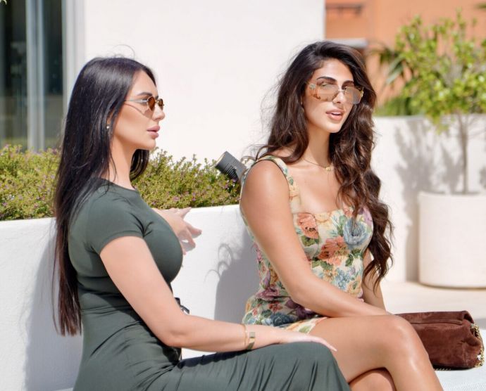 ROCCABOX team presenting a luxury Marbella property