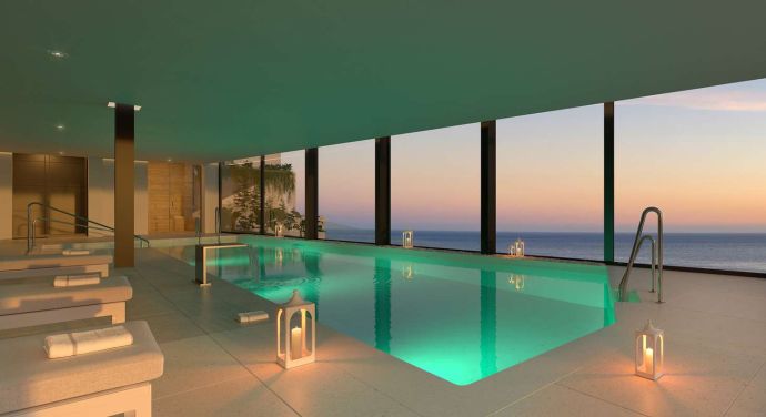 Heated indoor swimming pool in Carat wellness facilities