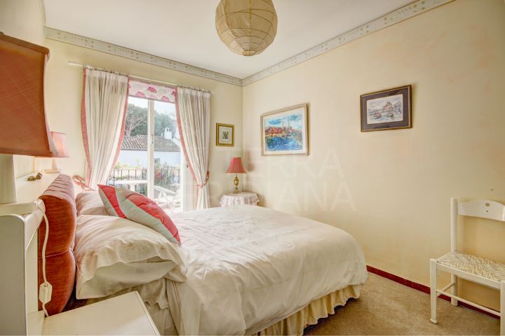 Mediterranean style villa for sale in Benamara, New Golden Mile Estepona