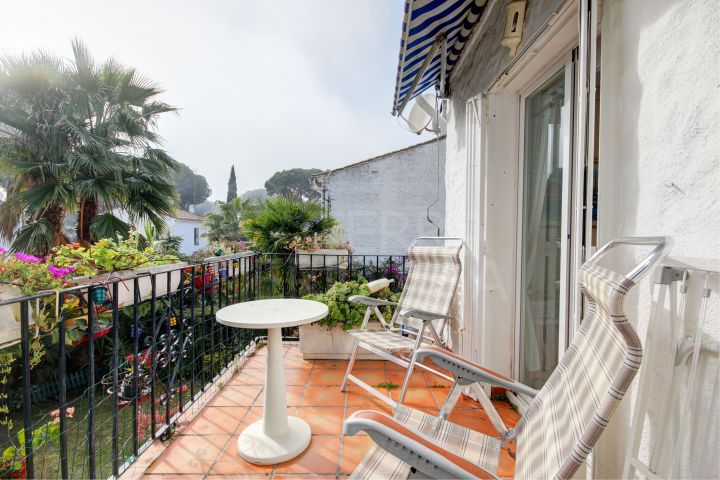 Mediterranean style villa for sale in Benamara, New Golden Mile Estepona