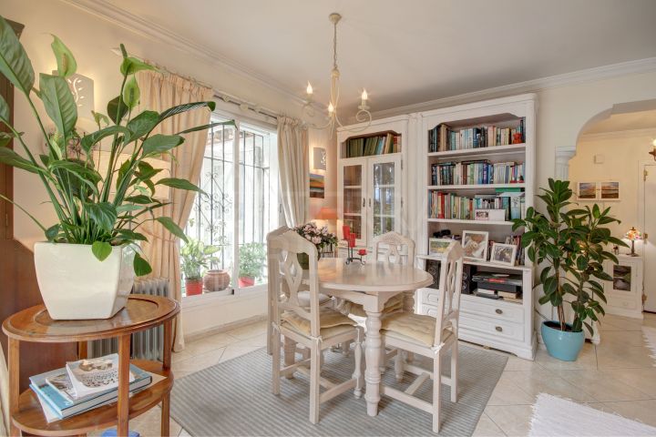 Mediterranean style villa for sale in Benamara, New Golden Mile Estepona