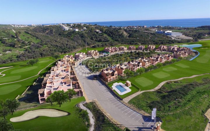 Estepona, Residential development of modern homes situated in Estepona