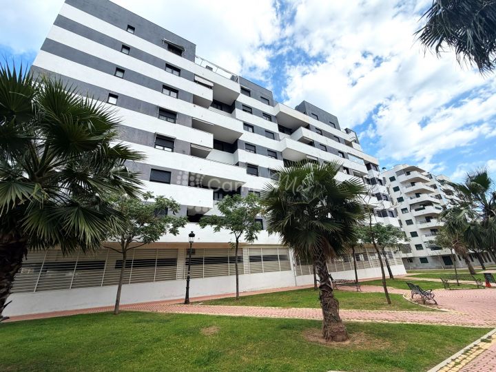 Estepona, Fantastic two bedroom apartment in a sought after central location of Estepona Town.