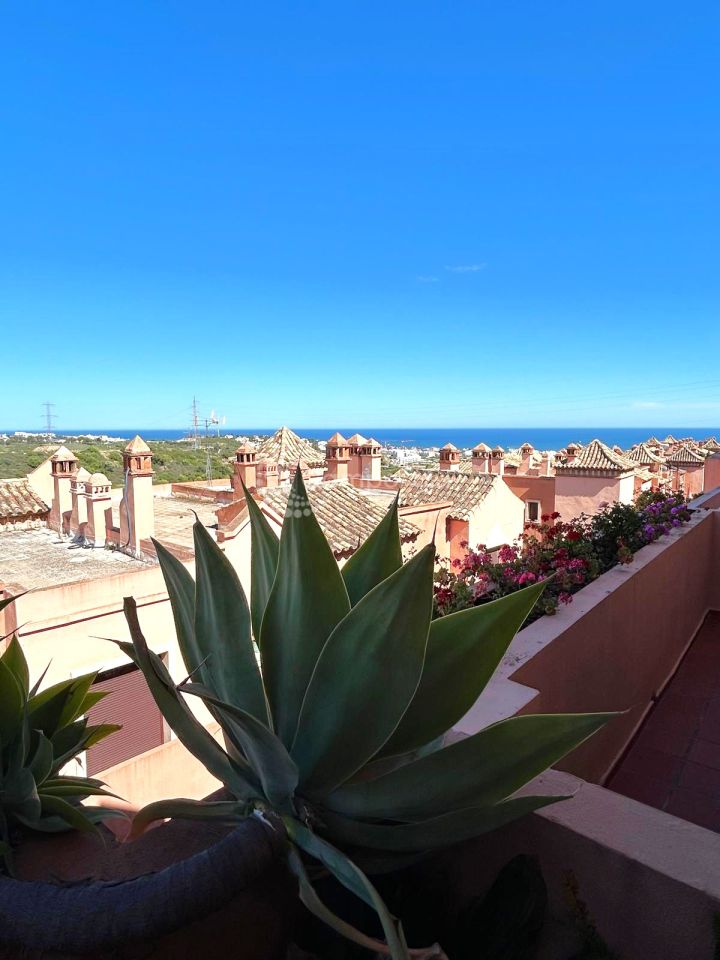 Town House for sale in Estepona West - Estepona Town House
