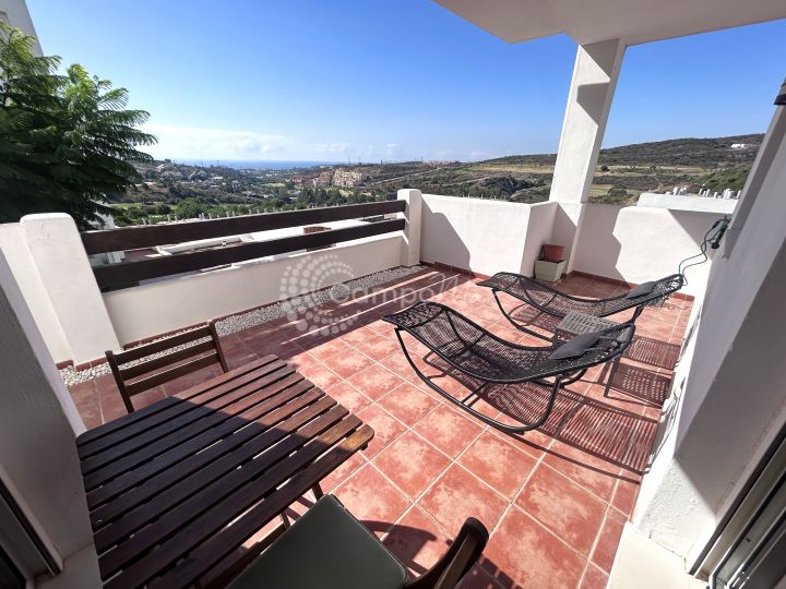 Estepona, Precioso duplex de 3 dormitorios con vistas al mar en Valle Romano