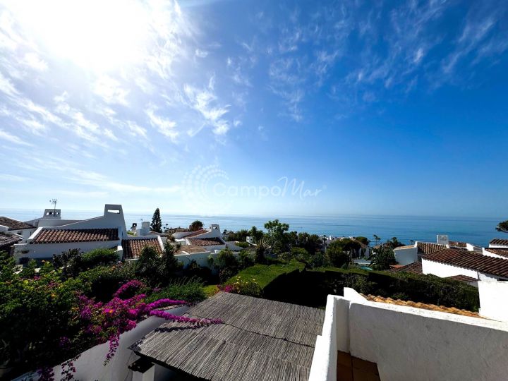 Casares, Charming Villa in Bahia de Casares