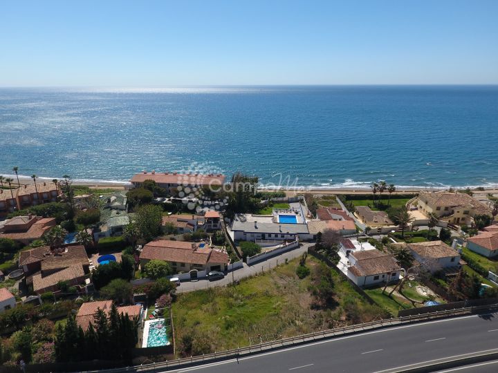 Estepona, Residential plots for sale on the beachside in west Estepona.