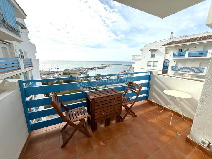 Apartamento en alquiler en Estepona Puerto - Estepona Apartamento