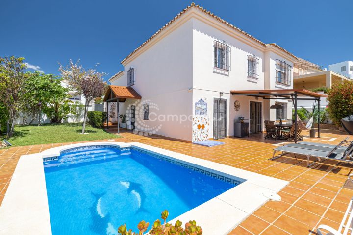 Chalet for sale in Seghers - Estepona Chalet