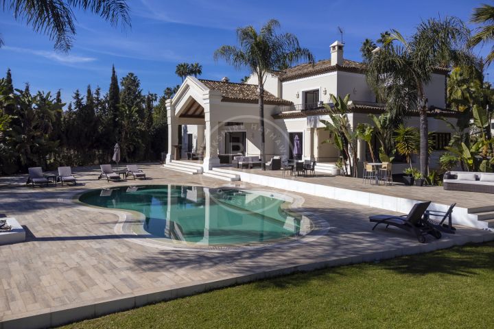 Impressive château-style villa with guest house walking distance to amenities in Aloha
