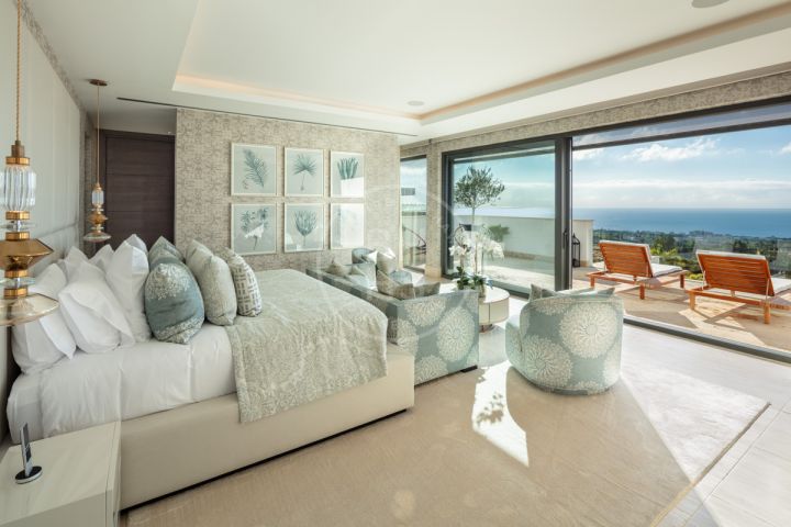 True masterpiece with sea views in one of the most prestigious complexes on the Costa del Sol – Cascada de Camoján