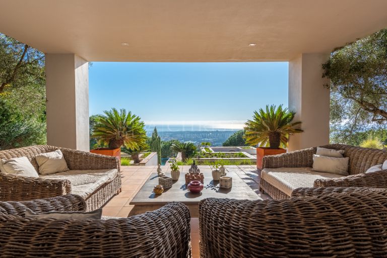 Espectacular villa con vistas panorámicas como pocas en La Reserva de Sotogrande