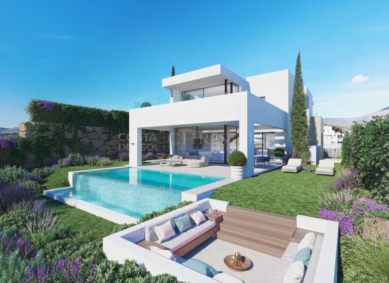 Luxe villa met panoramisch uitzicht op zee in het hart van Estepona golf, Estepona