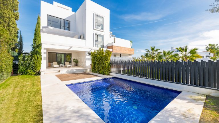 Apartamento de lujo en Altos de Puente Romano