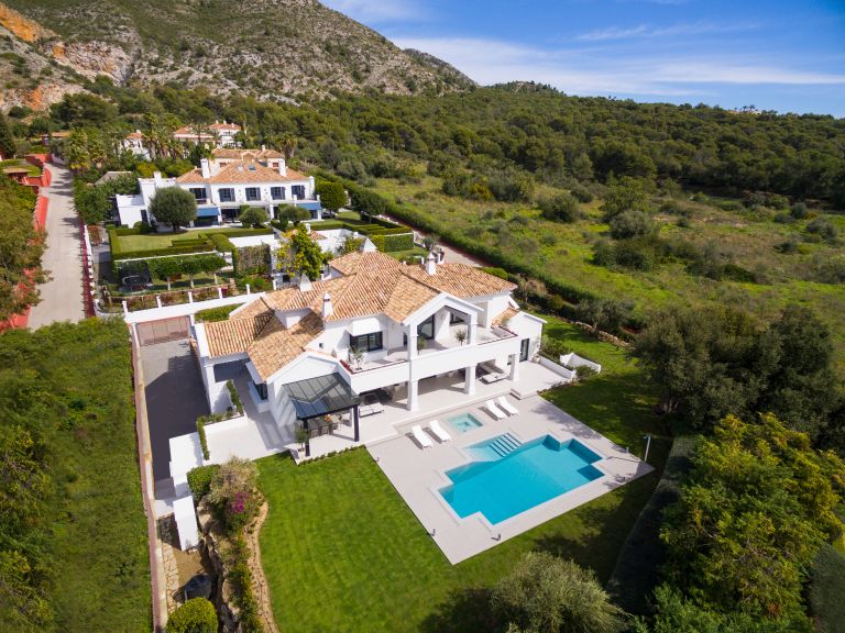 Villa in Sierra Blanca