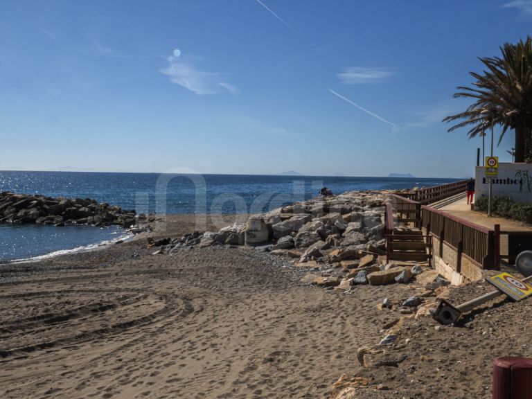 Apartamento en venta en La Herradura