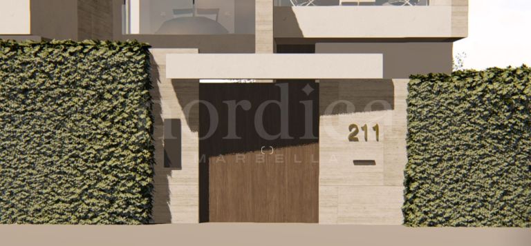 Villa for sale in Nueva Andalucia